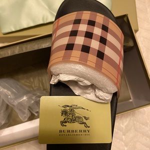 Authentic Burberry pool slides
